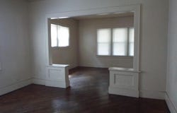528 S Lucas St, IowaCity, IA 52240