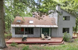 3 Longwood Drive, Grantham, NH 03753