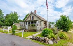 19 Haig Street, Rochester, NH 03867