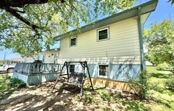 1021 N 4th St, Lincoln, KS 67455