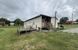 840 Old Louisville Road Road, Salvisa, KY 40372