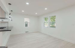 1956 Washington, Atlanta, GA 30344