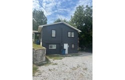 106 W South Street, Neosho, MO 64850