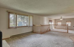 16610 N Suncrest Dr, Nine Mile Falls, WA 99026