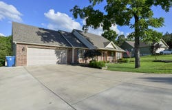 136 Moberly Mill Road, Branson, MO 65616