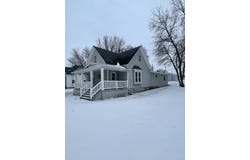 405 E Main Street, Bloomfield, NE 68718