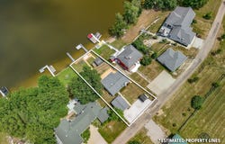 13854 Emens Drive, Hudson, MI 49247