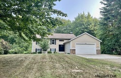 993 W Tyler Road, Muskegon, MI 49445