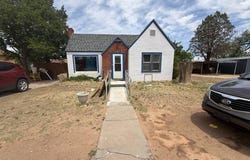 1012 W 3rd Street, Portales, NM 88130