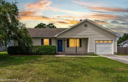 496 Sand Ridge Road, Hubert, NC 28539