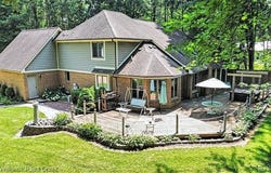 6365 Hayfield Lane, Almont, MI 48003