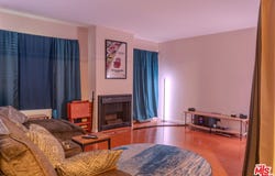 9025 Willis Ave, Los Angeles, CA 91402