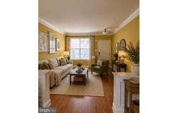 6069 VALLEY FORGE DR, COOPERSBURG, PA 18036
