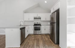4724 E 135th Court, Grandview, MO 64030