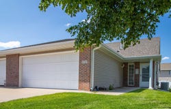 8532 Flintlock Circle, Lincoln, NE 68526