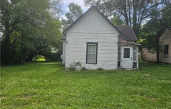 412 Maple Street, Eldon, MO 65026