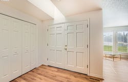 1725 N LAURELWOOD LOOP, Canby, OR 97013
