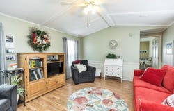 69 Thistle Way, Manchester, NH 03109
