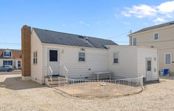 19 Elizabeth Avenue, Lavallette, NJ 08735
