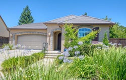 2112 Juliet Way W, Fresno, CA 93711