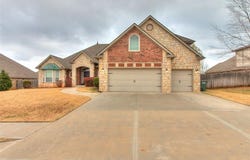 4816 Kelly Lakes Drive, Edmond, OK 73025