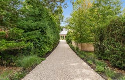 147 Old House Landing Road, East Hampton, NY 11937