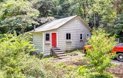 4138 Richardson Cove Rd, Sevierville, TN 37876