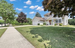 10500 S Shepard Ave, Oak Creek, WI 53154