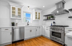 9 Fennell St, Somerville, MA 02145