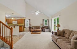 492 PRINCETON Road, HARRISBURG, PA 17111