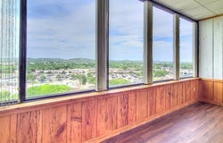 222 #615 S Sidney Baker, Kerrville, TX 78028