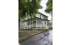 414 N Maple Street, Ithaca, MI 48847