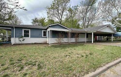 1707 Broadmoor Dr, Woodward, OK 73801-4321