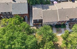 9553 PERRY Lane, Overland Park, KS 66212