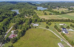 1000 Fipps Lane, Greenback, TN 37742