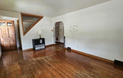 3030 S 33rd St, Milwaukee, WI 53215