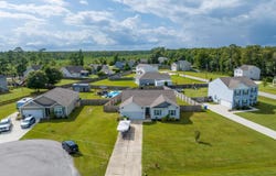 402 Saxby Way, Holly Ridge, NC 28445