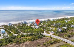 104 Lagoon Dr, Port St. Joe, FL 32456