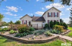 2172 US HWY 24, Secor, IL 61771