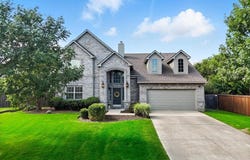 1925 Fountain Spray Drive, Wylie, TX 75098