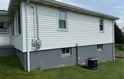 673 Old National Pike, Centerville, PA 15417