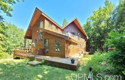 40378 Superior, Ontonagon, MI 49953