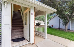 3566 Blue Jay Way, Eagan, MN 55123