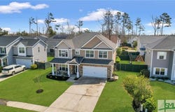 90 Smoke Rise Road, Richmond Hill, GA 31324