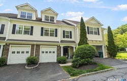 3 Winding Trail, Middlebury, CT 06762