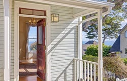 218 4th St, Pacific Grove, CA 93950