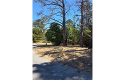 2422 Malvern Street, Cambria, CA 93428