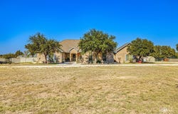 2654 Venado Dr, Christoval, TX 76935