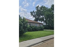 1023 N 1st Street, Aberdeen, SD 57401