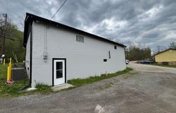 629 Big Grave Creek Road, Moundsville, WV 26041
